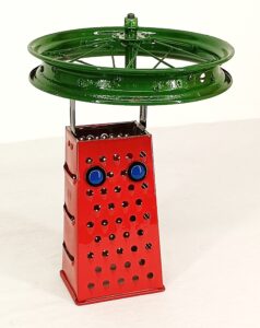 Mujer con sombrero verde